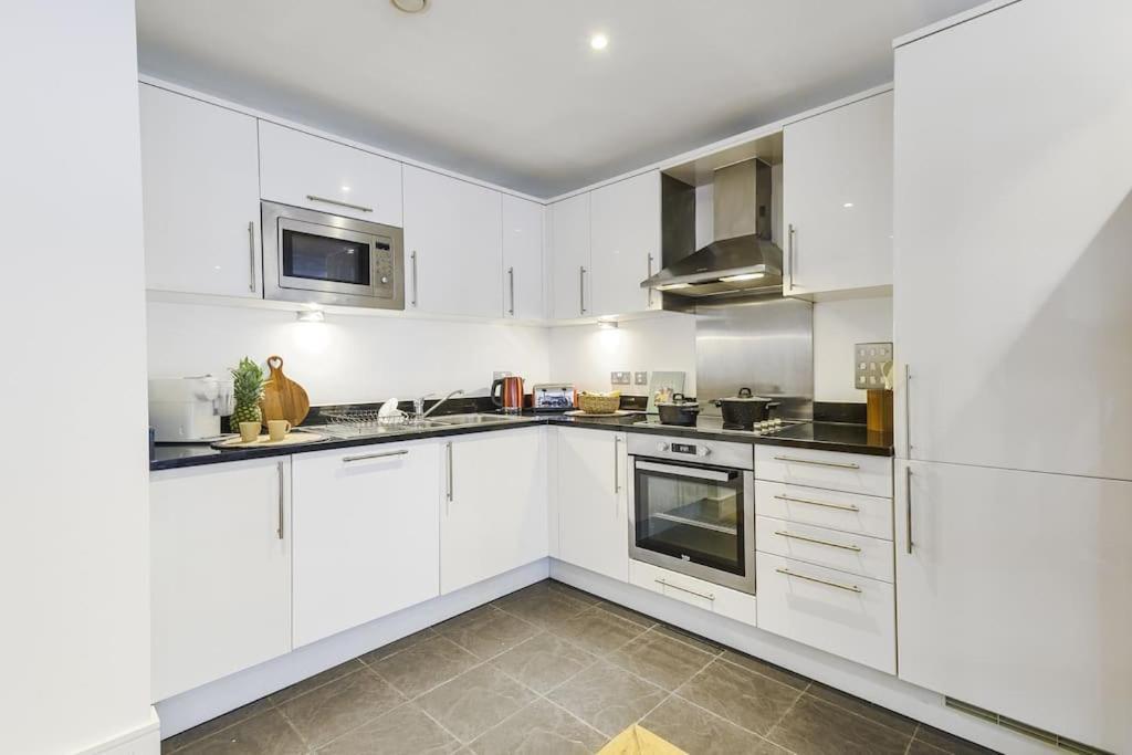 Luxurious 2-bedroom Apartament